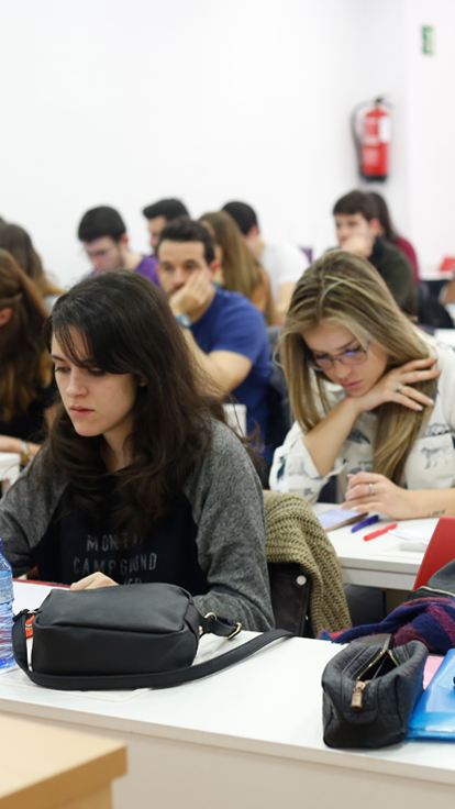  | Escola Universitària Formatic Barcelona