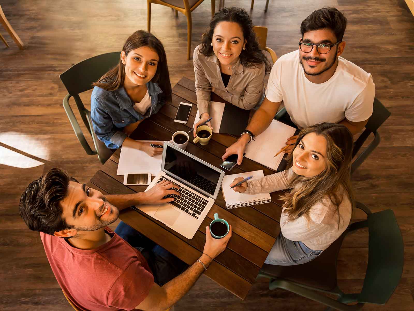 Estas son las carreras con más salidas laborables